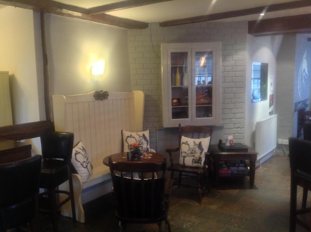 The Fox Hotel Much Wenlock Bagian luar foto