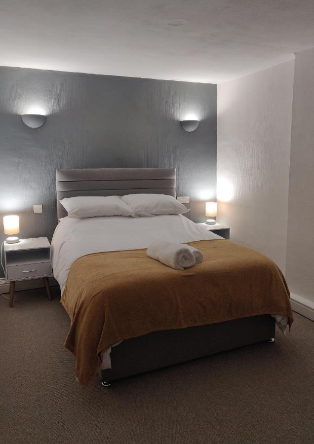 The Fox Hotel Much Wenlock Ruang foto