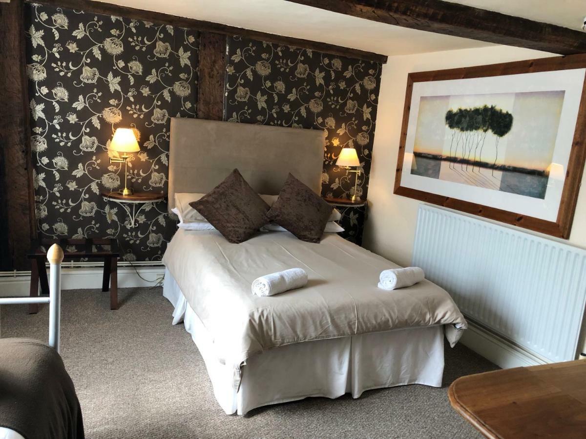 The Fox Hotel Much Wenlock Bagian luar foto