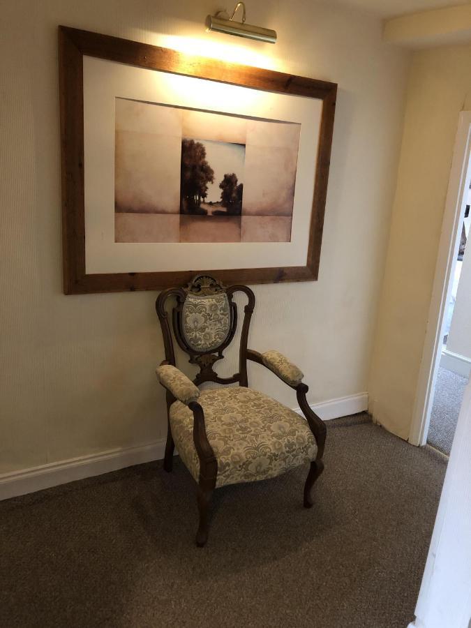 The Fox Hotel Much Wenlock Bagian luar foto